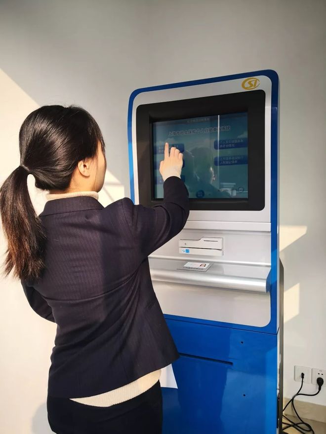 巢湖24小时套医保卡回收(24小时套医保卡回收什么意思)