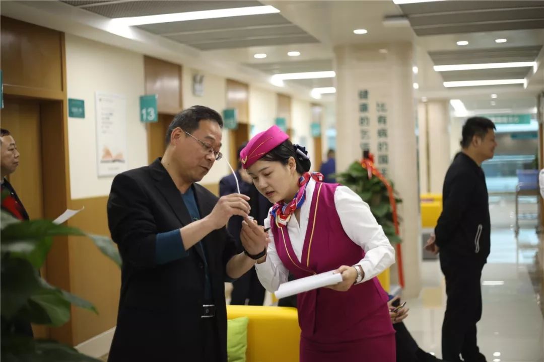 巢湖24小时套医保卡(北京医保卡使用指南)